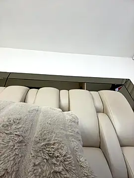 Snapshot of ALISSON_FOXXX1 chatting on 11-08-25, 04:51 ALISSON FOXXX1 online show from 11-08-25, 04:51