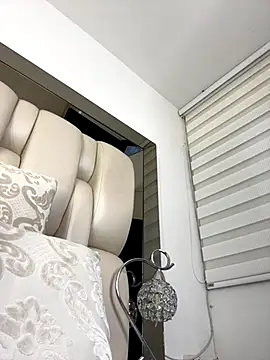 Snapshot of ALISSON_FOXXX1 chatting on 11-16-25, 12:55 ALISSON FOXXX1 online show from 11-16-25, 12:55