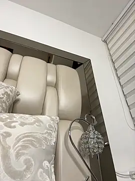 Snapshot of ALISSON_FOXXX1 chatting on 11-27-25, 10:56 ALISSON FOXXX1 online show from 11-27-25, 10:56