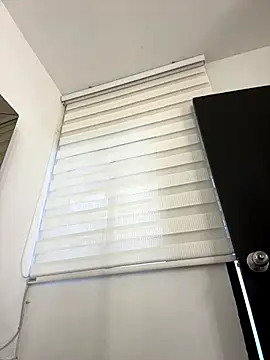 Snapshot of ALISSON_FOXXX1 chatting on 12-18-25, 02:01 ALISSON FOXXX1 online show from 12-18-25, 02:01