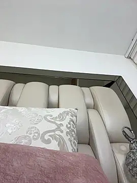 ALISSON FOXXX1 online show from 02-03-26, 10:59