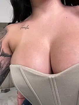 ALISSON FOXXX1 online show from 02-13-26, 10:50