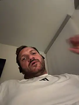 JonJ0 online show from 04-03-26, 12:58