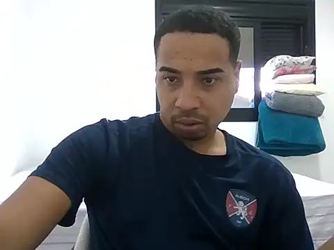 Juninho10c online show from 11-01-25, 04:31