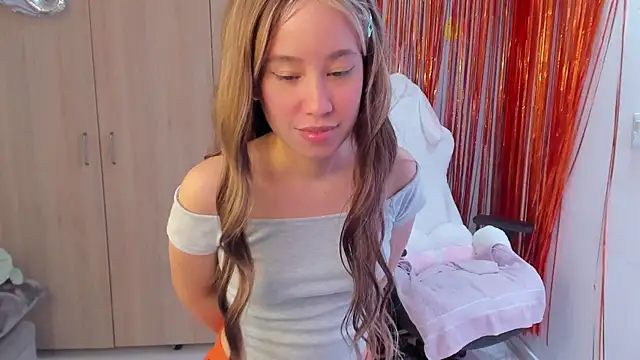 Anto herrera online show from 12-17-25, 08:26