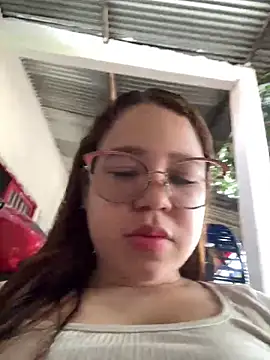 Lucyklein2022 online show from 03-18-25, 02:37