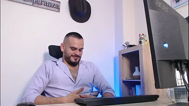 Snapshot of cowboyht chatting on 02-15-26, 07:51 cowboyht online show from 02-15-26, 07:51