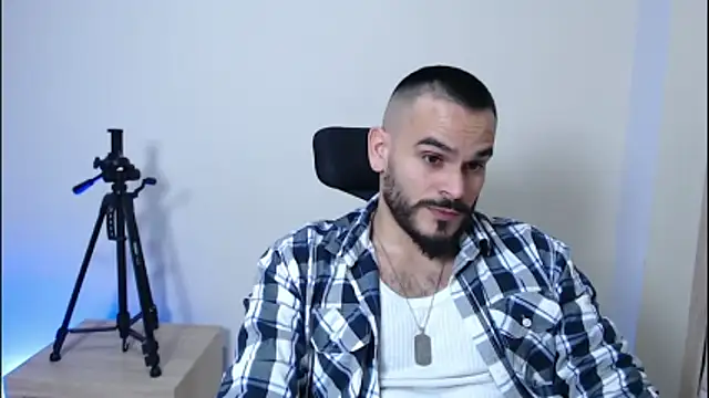 Snapshot of cowboyht chatting on 03-03-26, 04:07 cowboyht online show from 03-03-26, 04:07