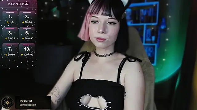 Snapshot of freya_sunny chatting on 12-21-24, 07:03 freya sunny online show from 12-21-24, 07:03