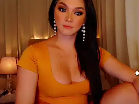 Snapshot of mistressseductionleah chatting on 04-17-26, 08:45 mistressseductionleah online show from 04-17-26, 08:45