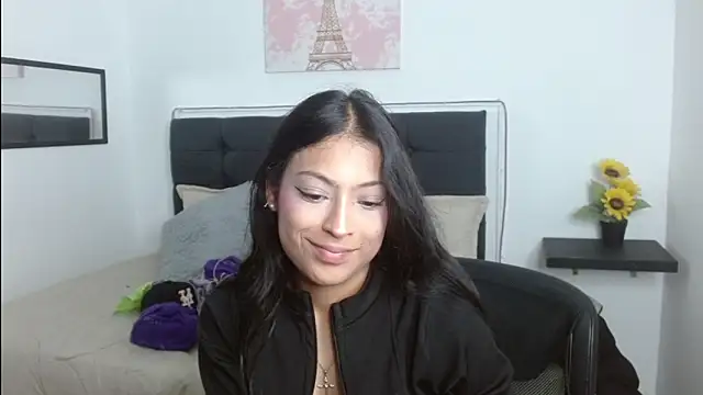 vaness weet online show from 04-25-26, 08:28