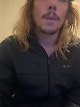 Snapshot of trippyski chatting on 02-07-25, 08:11 trippyski online show from 02-07-25, 08:11