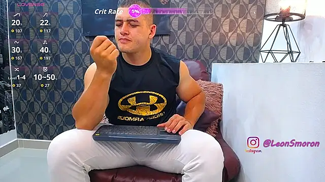 Leonsmoron online show from 04-18-26, 03:43