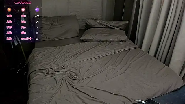 MissAyaCollins online show from 04-22-26, 04:37