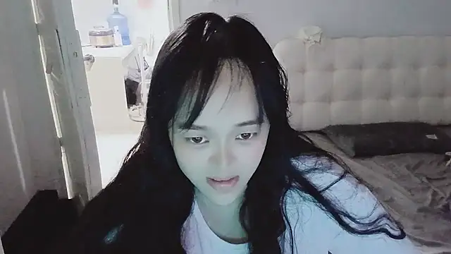 QiuPeiPeimmm online show from 12-01-25, 02:11