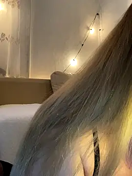 Lady  Maria online show from 11-11-25, 04:18