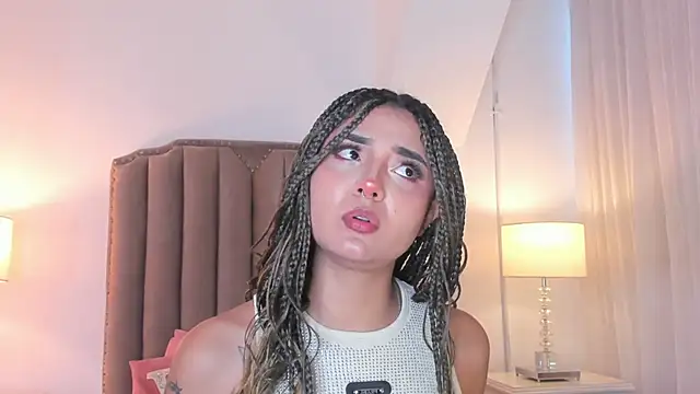 Emma Torres   online show from 02-18-26, 12:12