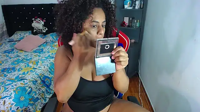 BellaKarla online show from 05-16-26, 12:48