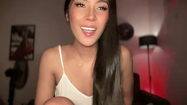 Bella Gordon online show from 05-16-26, 05:59