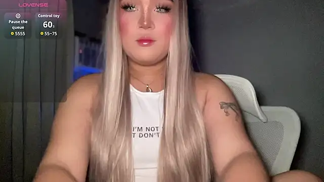 MissCataleyaxxx online show from 04-24-26, 10:34