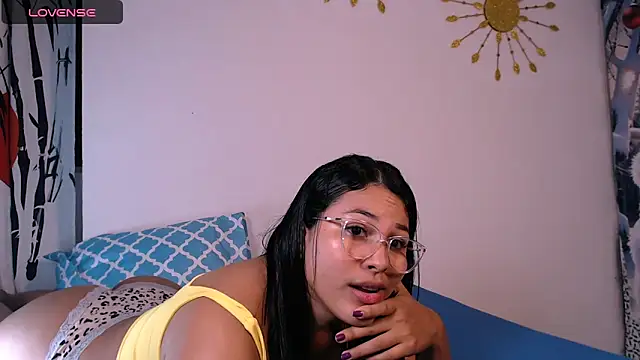 Snapshot of caylinhot7 chatting on 03-11-26, 05:02 caylinhot7 online show from 03-11-26, 05:02