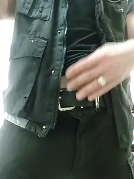 Snapshot of Xcoquinx chatting on 03-10-25, 12:15 Xcoquinx online show from 03-10-25, 12:15