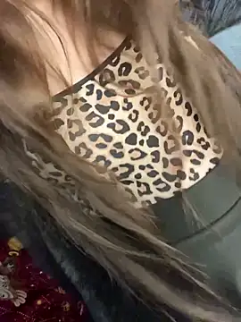 Var Kiss online show from 03-28-26, 06:02