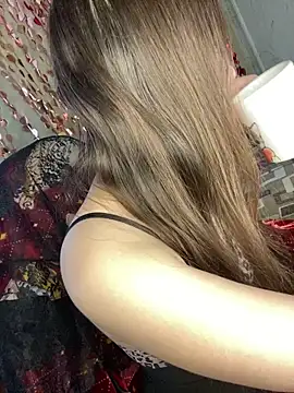 Var Kiss online show from 04-26-26, 06:22