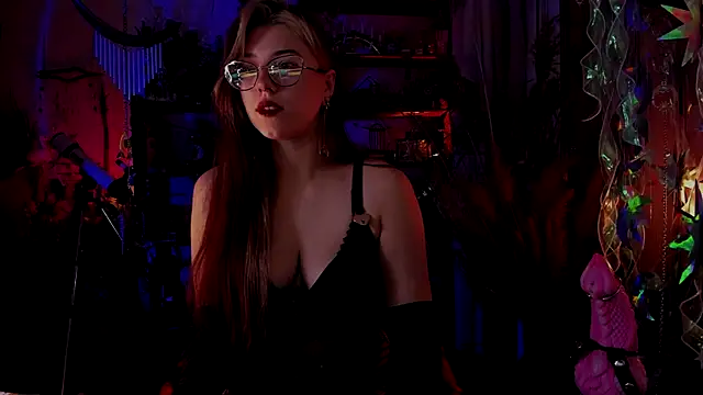 Snapshot of Scarlett_Wanner chatting on 12-14-24, 06:41 Scarlett Wanner online show from 12-14-24, 06:41