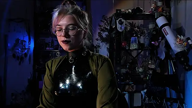 Snapshot of Scarlett_Wanner chatting on 03-05-25, 07:49 Scarlett Wanner online show from 03-05-25, 07:49