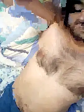 aksxi1 online show from 11-18-25, 06:40