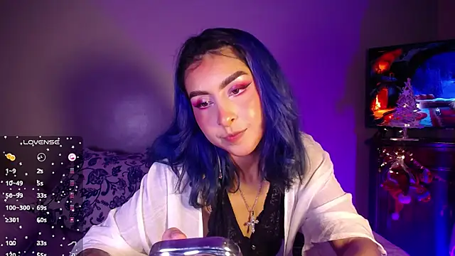 Cinamoonn online show from 01-01-25, 07:43