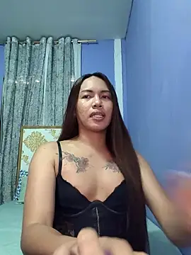 Snapshot of lady_kim_boner chatting on 05-16-26, 06:43 lady kim boner online show from 05-16-26, 06:43