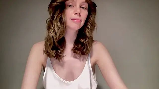 Snapshot of Nikki_Mimimi chatting on 12-15-24, 01:22 Nikki Mimimi online show from 12-15-24, 01:22