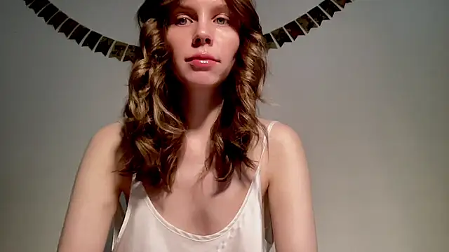 Snapshot of Nikki_Mimimi chatting on 02-01-25, 10:15 Nikki Mimimi online show from 02-01-25, 10:15