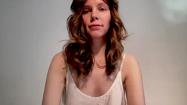 Snapshot of Nikki_Mimimi chatting on 02-19-25, 10:12 Nikki Mimimi online show from 02-19-25, 10:12