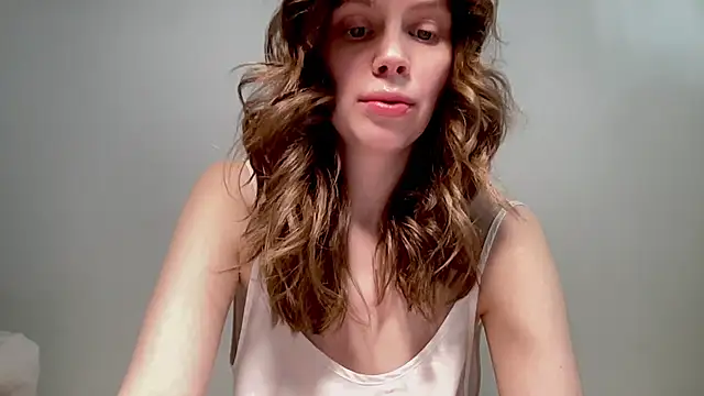 Snapshot of Nikki_Mimimi chatting on 03-19-25, 10:11 Nikki Mimimi online show from 03-19-25, 10:11