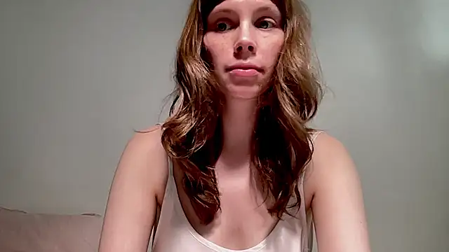 Snapshot of Nikki_Mimimi chatting on 10-04-25, 10:02 Nikki Mimimi online show from 10-04-25, 10:02