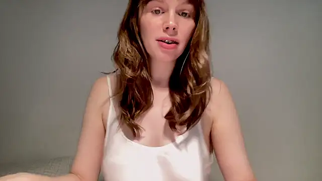 Snapshot of Nikki_Mimimi chatting on 10-11-25, 10:03 Nikki Mimimi online show from 10-11-25, 10:03