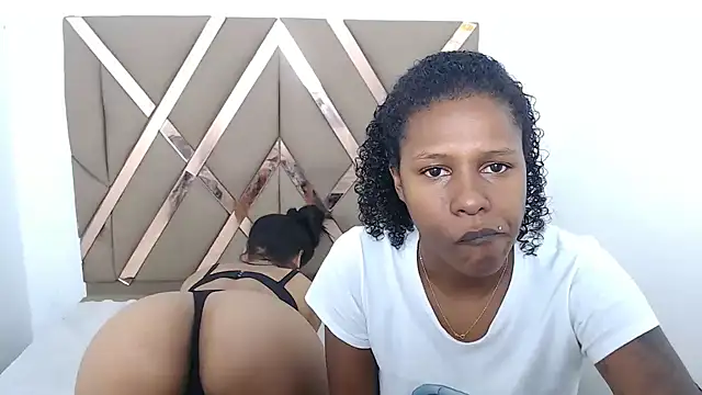 lizeth keilyn online show from 04-06-26, 02:18