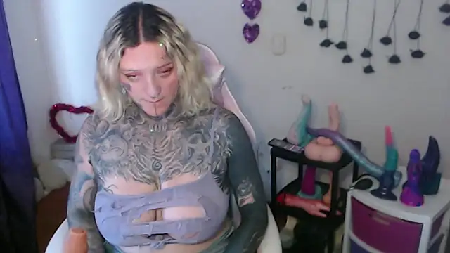 SLOPPYTITSS online show from 04-07-26, 10:42