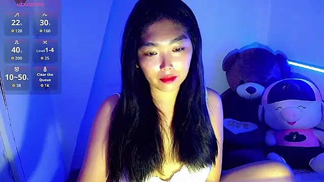 Snapshot of TR4NSCUTI3 chatting on 09-14-25, 10:36 TR4NSCUTI3 online show from 09-14-25, 10:36