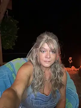 cowgirlc online show from 06-27-26, 02:16