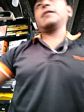 000002m online show from 11-03-25, 07:04