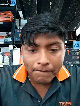 Snapshot of 000002m chatting on 05-23-26, 06:34 000002m online show from 05-23-26, 06:34