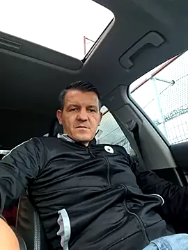 Snapshot of Hakocity2200 chatting on 10-13-25, 03:23 Hakocity2200 online show from 10-13-25, 03:23