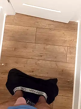 Snapshot of Mark_Dad chatting on 01-18-25, 12:47 Mark Dad online show from 01-18-25, 12:47