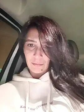 Snapshot of Cataleya80 chatting on 11-13-25, 10:08 Cataleya80 online show from 11-13-25, 10:08