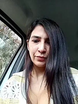 Snapshot of Cataleya80 chatting on 11-17-25, 11:27 Cataleya80 online show from 11-17-25, 11:27