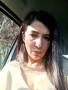 Snapshot of Cataleya80 chatting on 11-19-25, 11:43 Cataleya80 online show from 11-19-25, 11:43